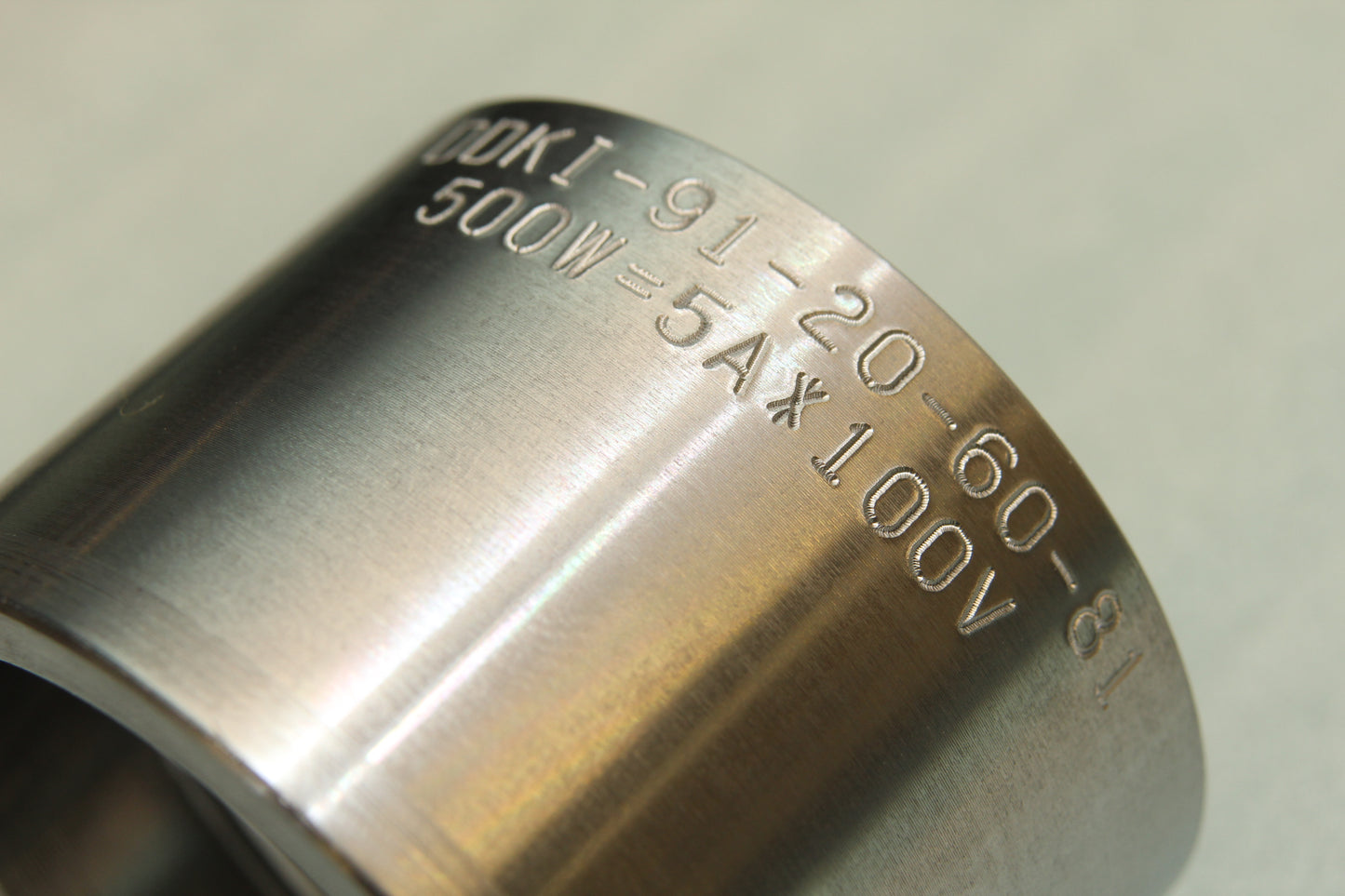 Markinbox Roller supporter with rotary chuck marking example